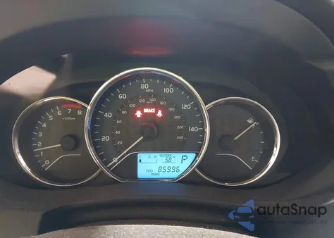 2016 Toyota Corolla Le z USA, uszkodzony, nr VIN 2T1BURHE6GC575883